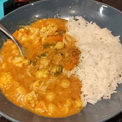 Yummy, quite liquidy though. I used normal spicy paprika for the spice. A lot more than 4 servings