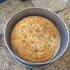 Make sure the oven is at 450 when baking, not 500 😅