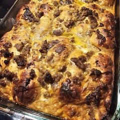 I used hot sausage in mine...the combo of spicy with the apple butter was so good...made it for Christmas breakfast & everyone loved it