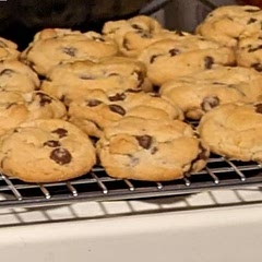 Made a little over 3 dozen. Used a melon baller for consistency in size. 🍪