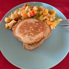 Ist not hard to make, takes alright time to be made and tastes great. As someone who is just starting to eat healthier and didn't have any  opinion about oat flakes, it tastes great! would recommend.