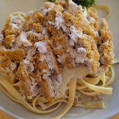 I have been missing chicken Alfredo for OVER FIVE YEARS. Not anymore! Thanks to this recipe and Meati Crispy Cutlets. Thank you, THANK YOU! 😋🥳💃😊