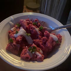 Easy to make, delicious to eat! And you know a girl loves leftovers 💜