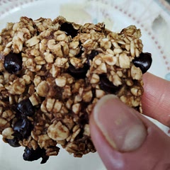 Great for overripe bananas and pms if you're craving chocolate 
