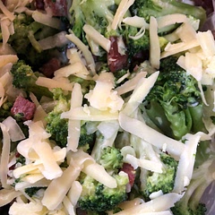 This was an amazing salad and I’d do it again. Tastes great and it’s healthy.