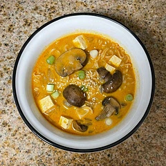not spicy, but tastes healthy - add a chili pepper or two