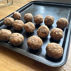 This was nice. A bit dry but probably could've added extra water. Replaced hemp seeds (didn't have) with almond meal and grounded flaxseed. Would make again with tweaks.
