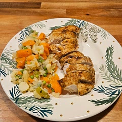 Used a liner for the airfryer tray it keeps the oil in contact with the meat. The chicken remained moist, used garlic oil instead of garlic salt worked OK. Easy recipe that provide a man sized meal when served with mixed veg.