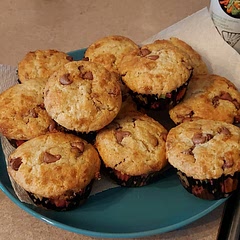 Omg! These are litterly like candy. I sprinkled a little bit of brown sugar for the crunch.
I'm not sure I'm going to share these. 