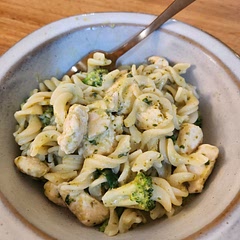 Always so good, we add broccoli to have more veggies