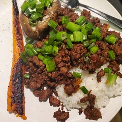It was great! Went a little crazy with the green onions. I used japanese soy sauce (used both light and dark, didnt use kikkomon). Also added some yellow onions.
