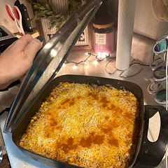 One of my new favorite meals! I served with the Doritos crushed up on top, shredded lettuce, and a little sour cream.