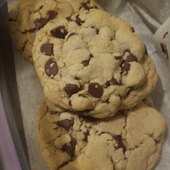 This was my first time making cookies from scratch and they turned out nicely! I know they look cracked on top but they held together perfectly.. ❤