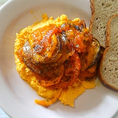 it was absolutely delicious, especially with some hummus!! 
