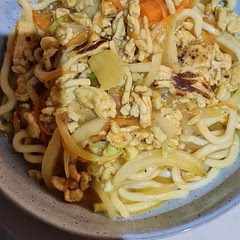 Very quick, tasty and satisfying meal I used turkey mince as that's what I had and added some onion and shredded carrot so it wasnt totally beige. Defo on the regulars list