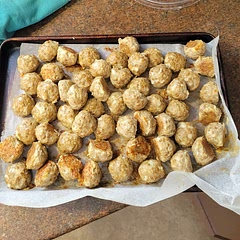 In true Alex fashion, we used what we have. I was short on mozzarella, and I didn't have any paprika... but these little meatballs were still very tasty!