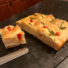 Wonderful focaccia!! The recipe was so easy to follow! Thank you!😋