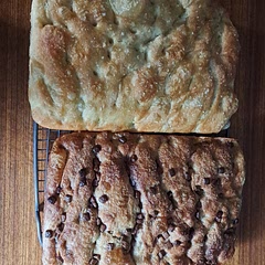 Really lovely recipe - love the regular focaccia recipe, and suffice to say the sweet version didn't disappoint either!👌