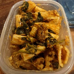 I used penne noodles and link sausage the first time and it turned out much better. This picture is with rigatoni and ground sausage. 9/10