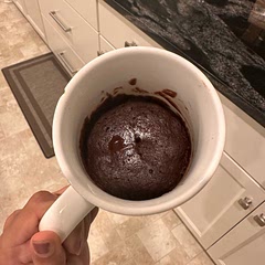 Tastes just like a brownie! Favorite mug dessert recipe!! So perfectly moist and rich. Note that I microwaved for 75 seconds and used canola oil.
