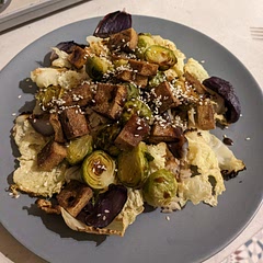 Tofu needed a bit less time in oven. Make more sauce next time