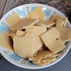 This is the best gf pasta recipe! Throwing these into my Pennsylvania Dutch chicken pot pie