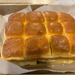 Ok these were phenomenal! I know what you’re thinking.  They’re just slider cheeseburgers. Nope! These are next level, shockingly delicious sliders. Make them. Today! You’re welcome.