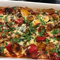 Really enjoyed this, will definitely make again. Only change was to use 3 cups of new potatoes with skins left on, instead of 3 large potatoes.