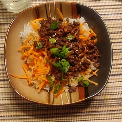 Super easy and quick meal. We add shredded carrots for some veg and color.