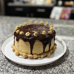 10/10 would make again. I baked the cakes the evening before i frosted, which made this process a whole lot easier (coupled with the use of a stand mixer. What makes this recipe easy is that the author wrote very useful footnotes.