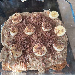 My 1st attempt, half the amount of ingredients as there’s only 2 of us. Will need to use a smaller oven tray next time to make the oat layers thicker