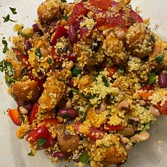 Used couscous instead of quinoa and halved the amount of chilli powder so just a nice little kick to it.
