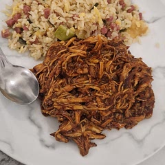 I didn't have soy sauce so used worcestershire sauce instead, added more garlic and abit more honey, took the chicken out when cooked, pulled apart, added some cornflour into the sauce to thicken it abit then added chicken back into it, empty plate from me and my other half, went down very well.