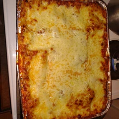 I basically almost doubled the recipe, the pic is of a 13x9 lasagna pan from Walmart completely full. 