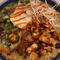 Used a fried egg instead, sriracha crispy air fried tofu, jalapeno, bean sprouts and sriracha and lime! Yum