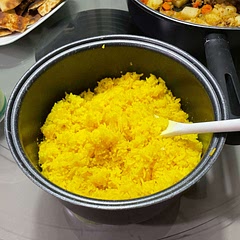 This rice was amazing I didn’t have the optional ingredients but it still tasted great and the color was so vibrant. I used 1 tbl of dried minced onion  and 1 tsp of dried garlic powder instead but other than that I kept it the same.