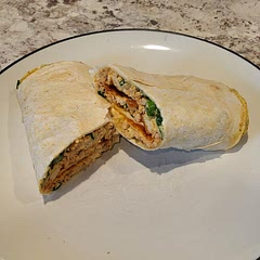 Used avocado spray and different  mix ins. Held big plate over pan and flipped the whole thing and it worked! Used 6-7 for heat 