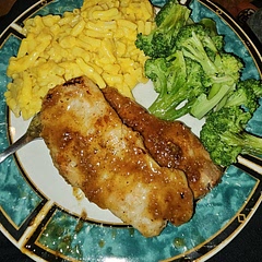 I added more honey into the sauce to help it thicken up some more and it turned out great!
