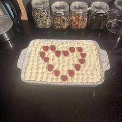Was super easy and tasty but i added a lil more raffaellos just for a more intense taste <3