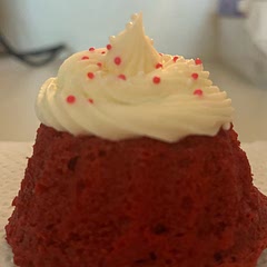 First time using this recipe used a 12 mini Bundt pan tray and had enough left over for two mini loaves. Nice cake, good frosting - waiting to hear what folks say about them - I gave them to some friends today for Valentine’s Day.