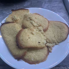 When you go by the recipe this is how they turn. Runny, don’t rise, don’t taste right.Had to wing it continuously adding flour, baking soda, and baking powder just to salvage them. FIND A DIFFERENT RECIPE.