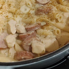 This was a win for everyone, all 6 of us!! 
Young and Old (me) 
The whole table requested I make this at LEAST once a month. 
This meal was easy, delicious, and finance friendly!