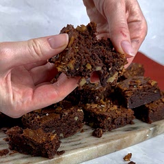 The easiest and most delicious brownie recipe🤤