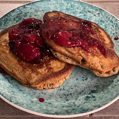 Yummy, tastes a bit like a banana bread. Slightly dry but was first time so maybe cook error somewhere. Berry compote on top was a great addition.