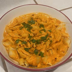 this was an amazing recipe. next time ill add just a bit more salt. definitely going into out weekly rotation