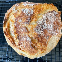 Easy and tasty bread with a good structure