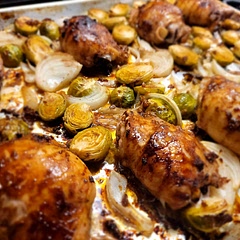 Used yellow onions because that's what I had. Will remove the skin next time as it didn't crisp up. So juicy!