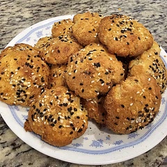Probably changed it from true keto by using 1/3 less fat cream cheese and part skim mozzarella,  but worked great. I added about a quarter cup of garlic seasoning (Johnny's Garlic Spread) and made bagel bites instead of a full bagel. These are a fantastic couple of bites with breakfast, with a touch of cream cheese on top!