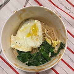 it was very good!  Maybe I would add a little less of peanut butter, but it was still really good!  I added some egg and spinach on it
