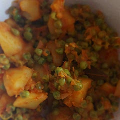 It's really delicious! While making it, I only added small amounts of water whenever it started to evaporate because I didn't want it to become overly juicy or watery.  

(I'm not the best at taking photos of food ;-;)